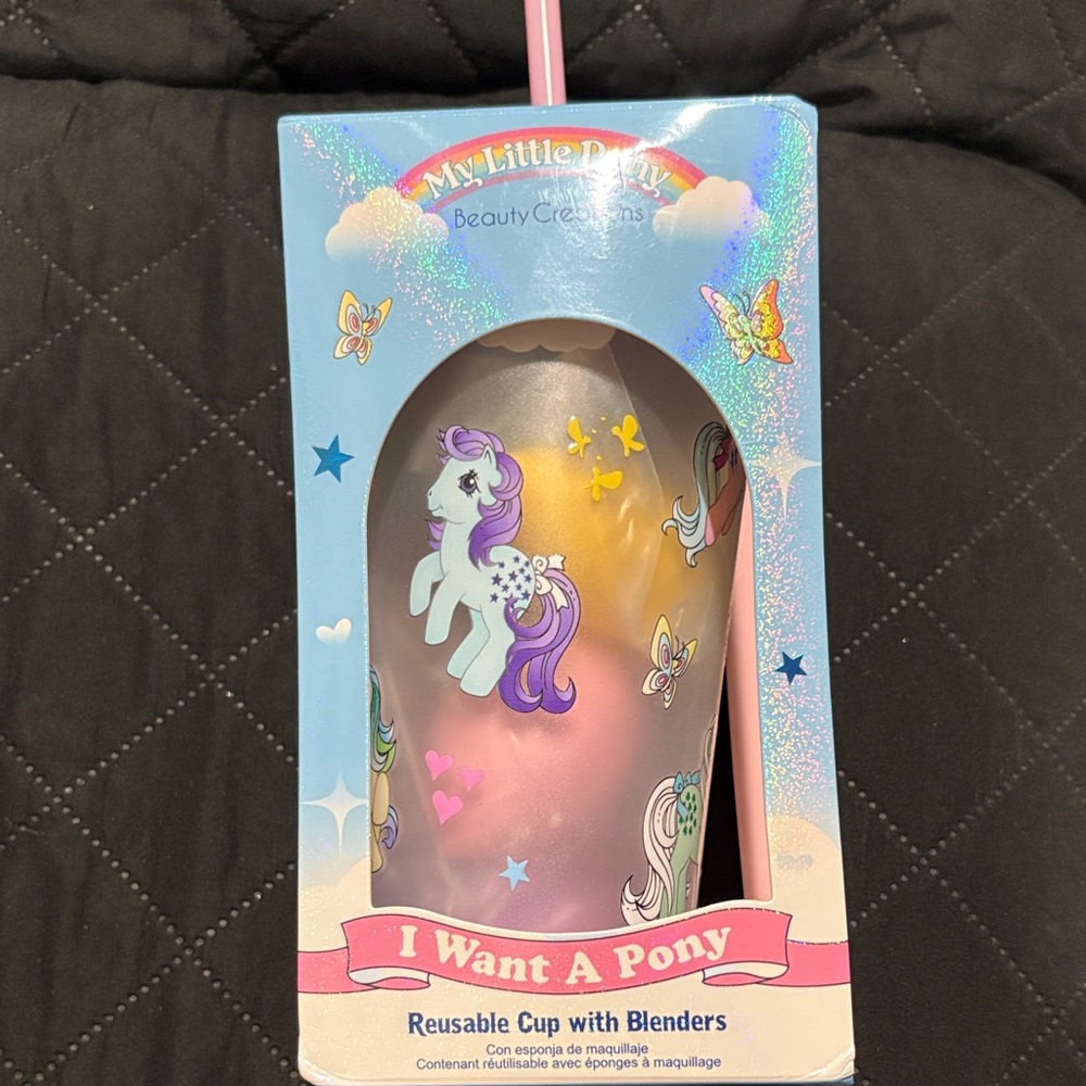 Beauty Creations My Little Pony Cup with 5 makeup blenders